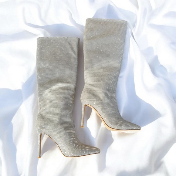 BILLINI-EMMALINE SILVER RHINESTONE BOOTS SIZE 9 NWOB - Picture 4 of 9